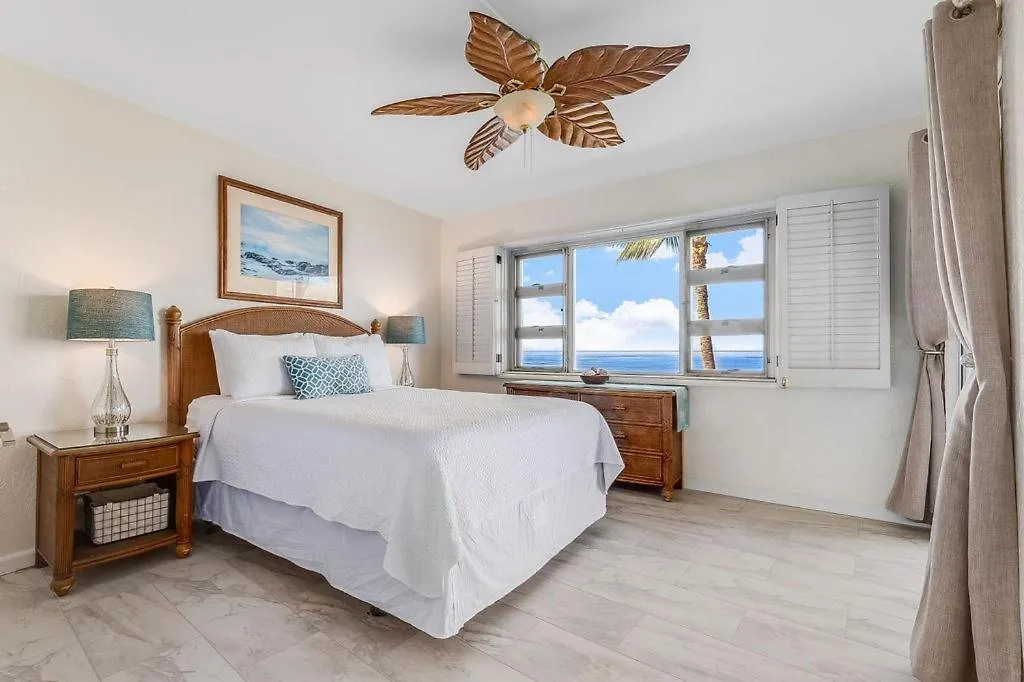 Menehune Shores 414 Kīhei USA